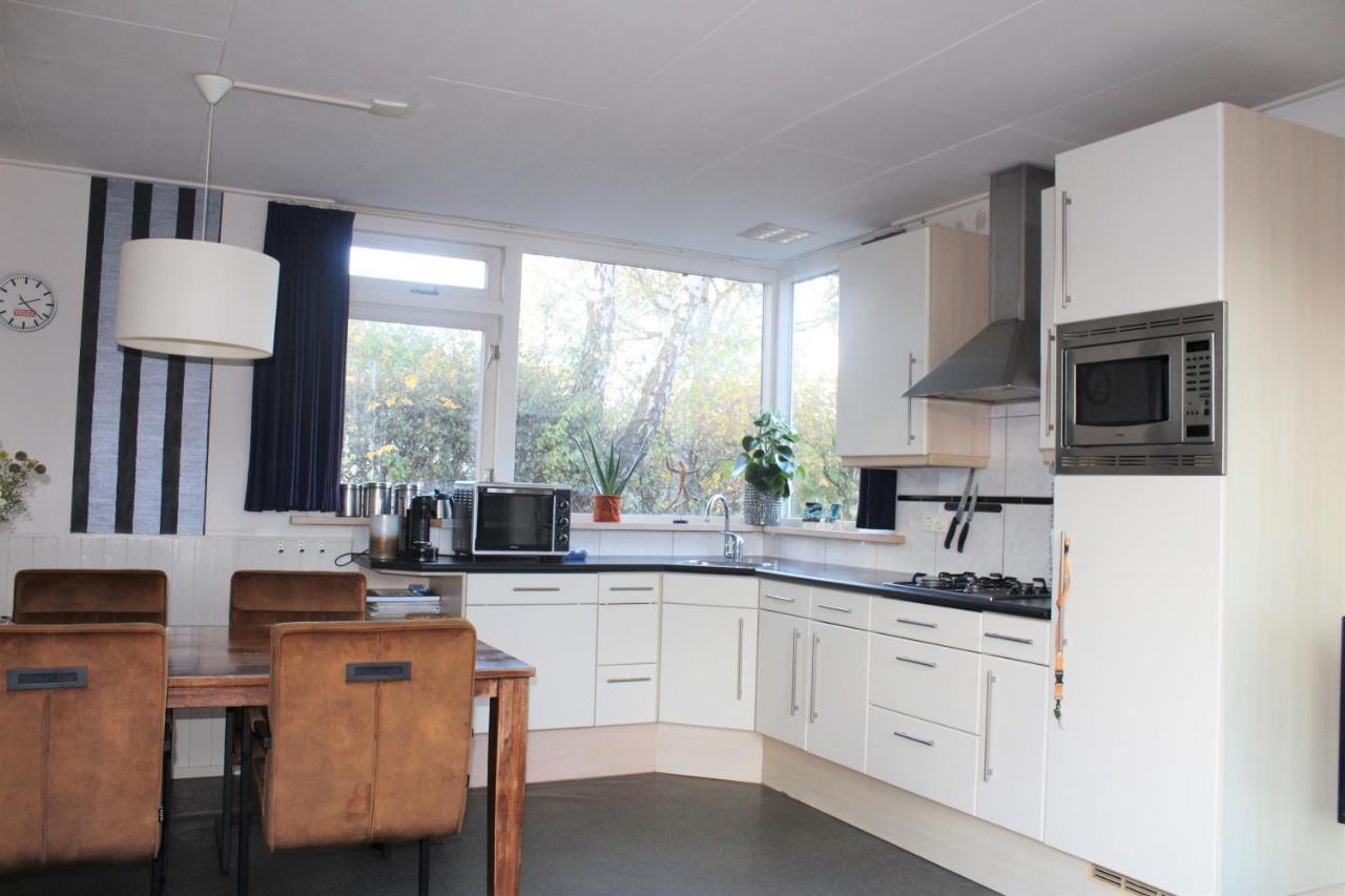 Rustig Gelegen Bungalow Op Texel Oosterend  Εξωτερικό φωτογραφία